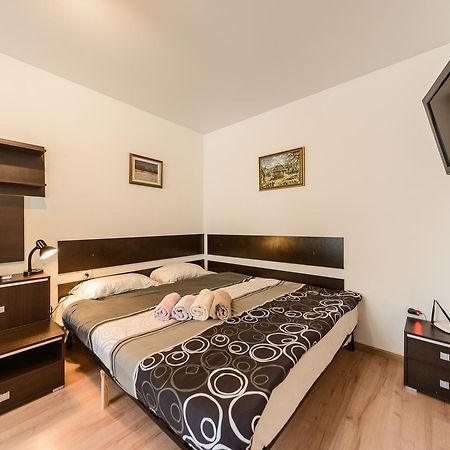 New Appartment Near Kyiv Airport Esterno foto